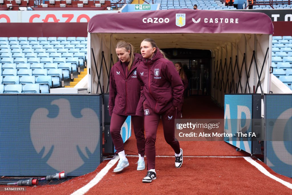 Rabjohn Hannah Hampton and Evie Rabjohn of Aston Villa arrive at the stadium ...