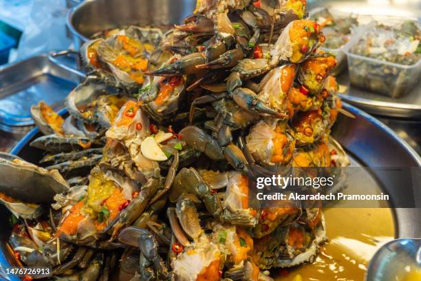 Escargo Roe 593 Crab Roe Stock Photos, High-Res Pictures, and Images - Getty Images