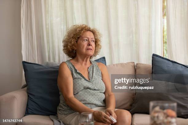 senior female going through a mental health crisis - old lady crying out for help stock pictures, royalty-free photos & images