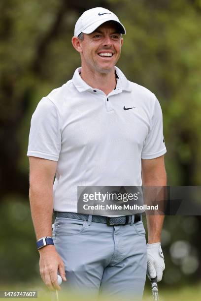Rory McIlroy of Northern Ireland lines up a shot from the eighth tee during day five of the World Golf Championships-Dell Technologies Match Play at...