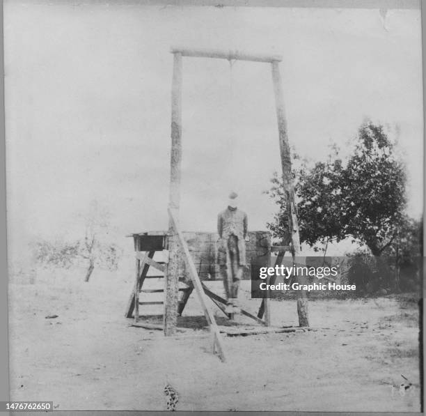 American Union Army deserter William Johnson following his execution at gallows erected on Jordan's Farm in Petersburg, Virginia, 20th June 1864. The...