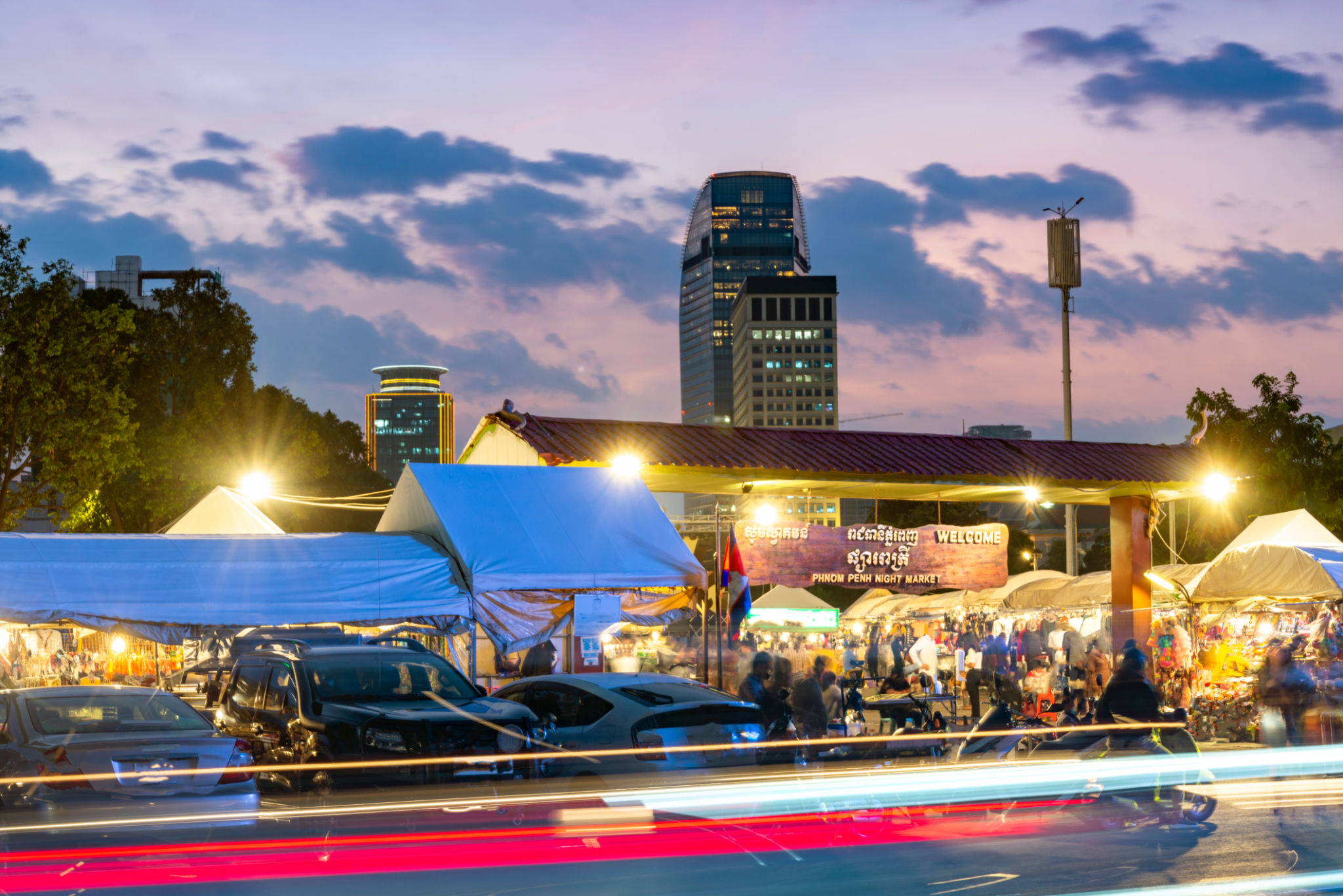 phnom penh night market