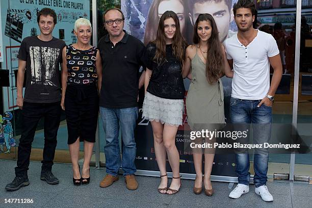 Albert Adria, Ana Torroja, Santiago Lapeira, Ona Casamiquela, Aida Flix and Maxi Iglesias attend 'El Secreto de los 24 Escalones' photocall at...