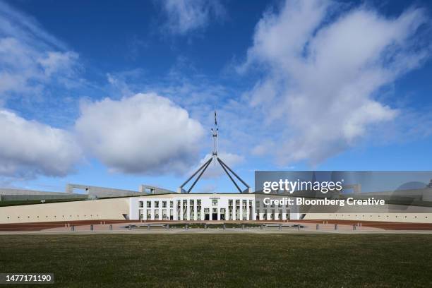 parliament house in australia - commonwealth of independent states stock-fotos und bilder