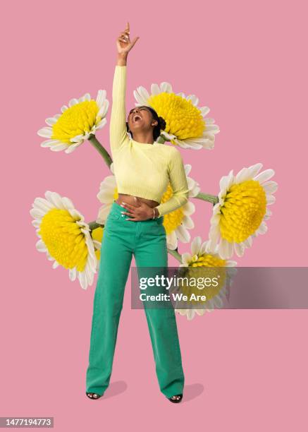 joy - woman arms outstretched stock pictures, royalty-free photos & images