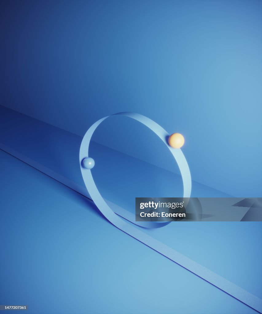 Balls balancing on circle paper
