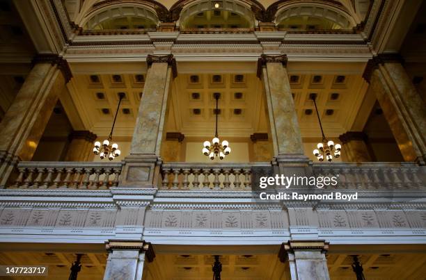 Wisconsin Public Library Milwaukee Central Library Photos and Premium High Res Pictures - Getty ...