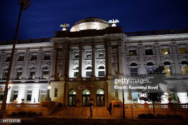 Wisconsin Public Library 57 Milwaukee Central Library Stock Photos, High-Res Pictures, and ...