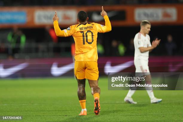 Memphis Depay of Netherlands celebrates after scoring the team's first goal during the UEFA EURO 2024 qualifying round group B match between...