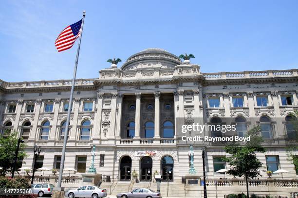 Wisconsin State Library 31 Milwaukee Public Central Library Stock Photos, High-Res Pictures ...