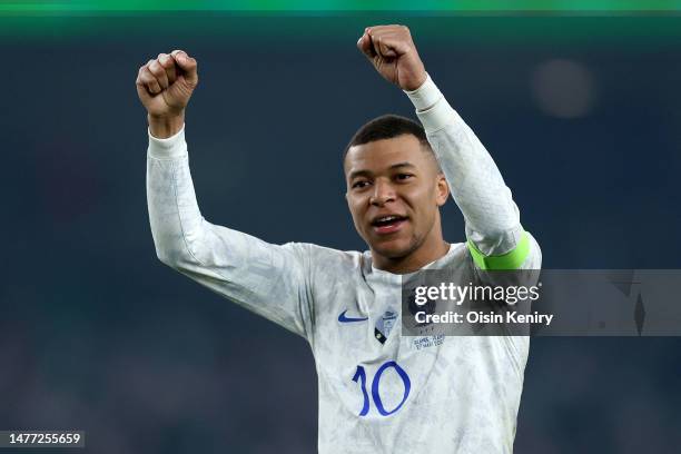 Kylian Mbappe of France celebrates victory after the team's victory in the UEFA EURO 2024 qualifying round group B match between Republic of Ireland...