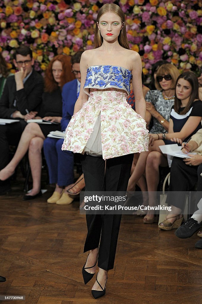 Christian Dior - Couture Autumn Winter 2012 Runway - Paris Haute Couture Fashion Week