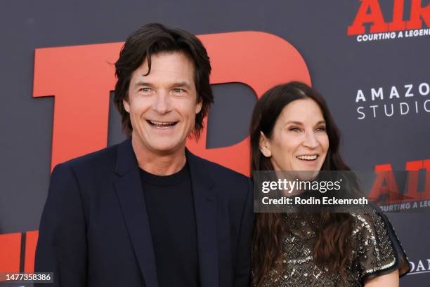 Jason Bateman and Amanda Anka attend Amazon Studios' world premiere of "AIR" at Regency Village Theatre on March 27, 2023 in Los Angeles, California.