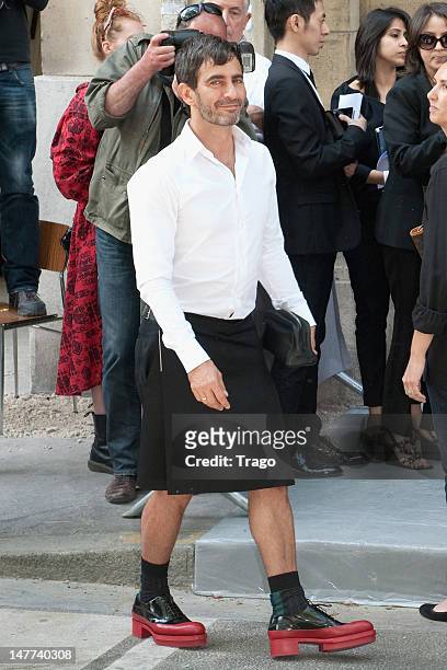 Marc Jacobs arrives at the Christian Dior Haute-Couture Show as part of Paris Fashion Week Fall / Winter 2013 on July 2, 2012 in Paris, France.