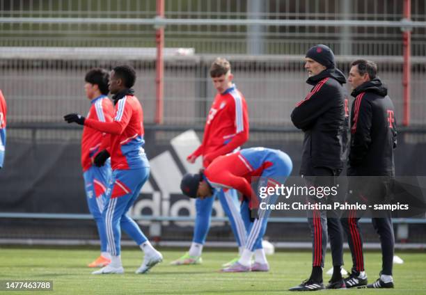 Thomas Tuchel head coach of FC Bayern Muenchen with his assistant coach Arno Michels during a training session at Saebener Strasse training ground on...