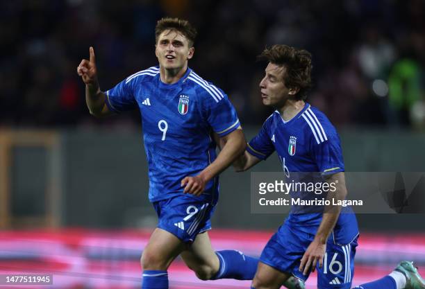 Lorenzo Colombo of Italy celebrates during the International Friendly match between Italy U21 and Ukraine U21 at Stadio Oreste Granillo on March 27,...