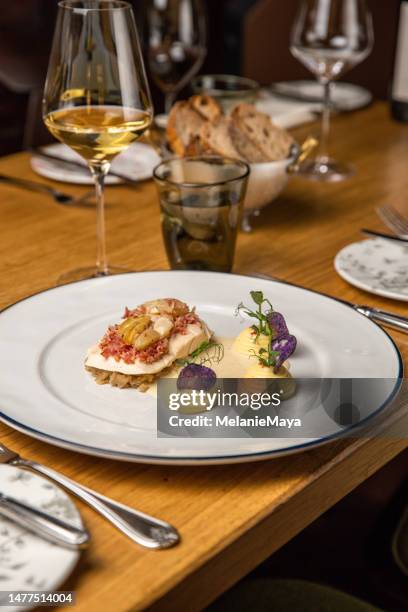 veal filet meat with mashed potatoes and bacon - course meal stock pictures, royalty-free photos & images