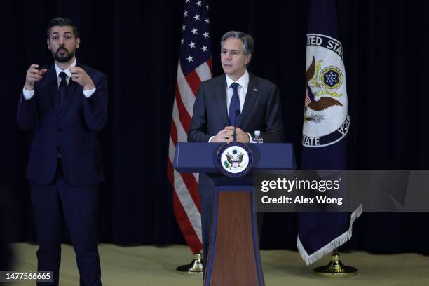 Secretary Sign Asl 588 Sign Language Translator Stock Photos, High-Res Pictures, and ...