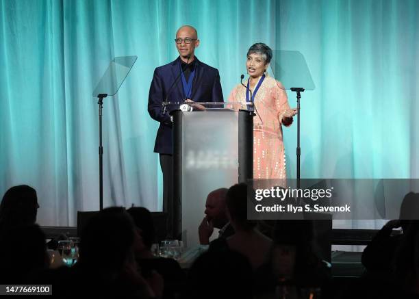 Ron Butler Apu Deepti Gupta Photos and Premium High Res Pictures - Getty Images