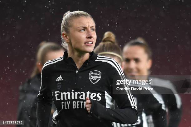 Leah Williamson of Arsenal warms up prior to the UEFA Women's Champions League quarter-final 2nd leg match between Arsenal and FC Bayern München at...