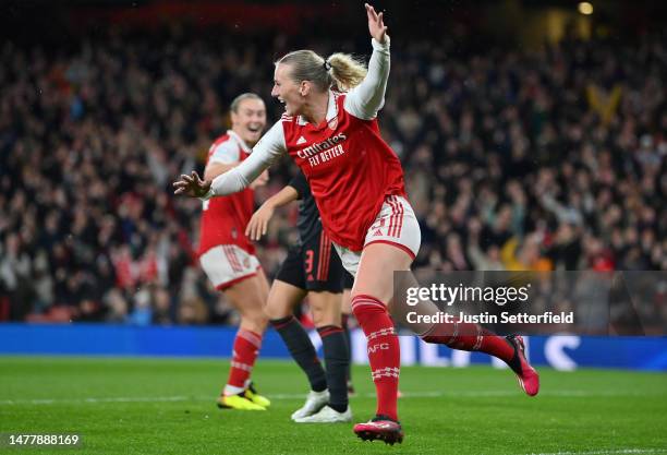 Stina Blackstenius of Arsenal celebrates after scoring the team's second goal during the UEFA Women's Champions League quarter-final 2nd leg match...