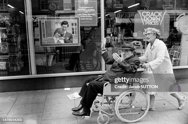 Rues de Londres juste avant le mariage royal entre le prince Charles et Lady Diana le 22 juillet 1981