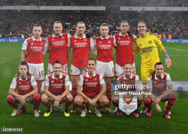 The Arsenal team beofre the UEFA Women's Champions League quarter-final 2nd leg match between Arsenal and FC Bayern München at Emirates Stadium on...