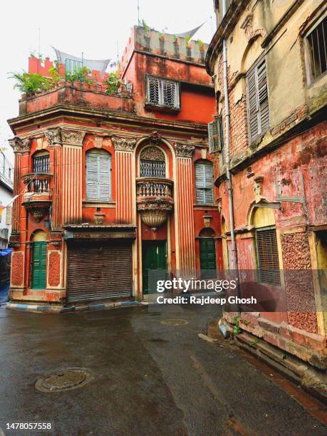 old kolkata buildings - kolkata city stock pictures, royalty-free photos & images