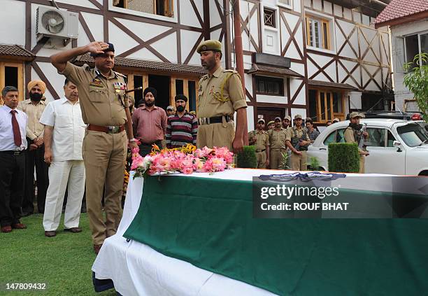 Constable Roop Singh 14 Constable Dalbir Singh Photos & High Res Pictures - Getty Images