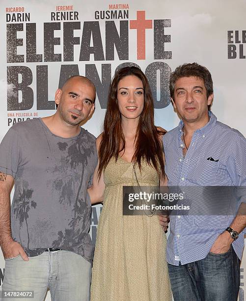 Director Pablo Trapero and actors Martina Gusman and Ricardo Darin attend a photocall for 'Elefante Blanco' at Casa de America on July 4, 2012 in...
