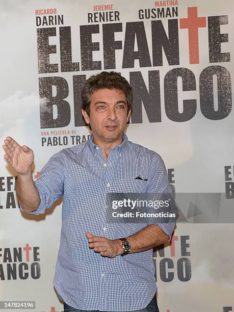 Actor Ricardo Darin attends a photocall for 'Elefante Blanco' at Casa de America on July 4, 2012 in Madrid, Spain.