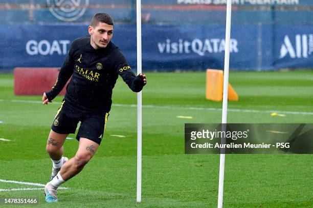 Marco Verratti warms up during a Paris Saint-Germain training session at PSG training center on March 31, 2023 in Paris, France.