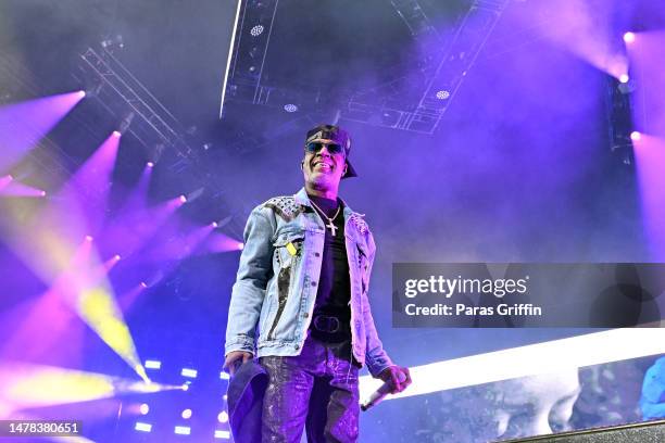 Singer Aaron Hall of Guy performs in concert onstage at State Farm Arena on March 30, 2023 in Atlanta, Georgia.