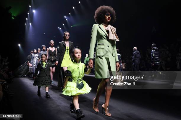 Models walk the runway at Shengze Fashion Show by designer Wei Liu during the day eight of China Fashion Week AW23 at 751 D.Park on March 31, 2023 in...