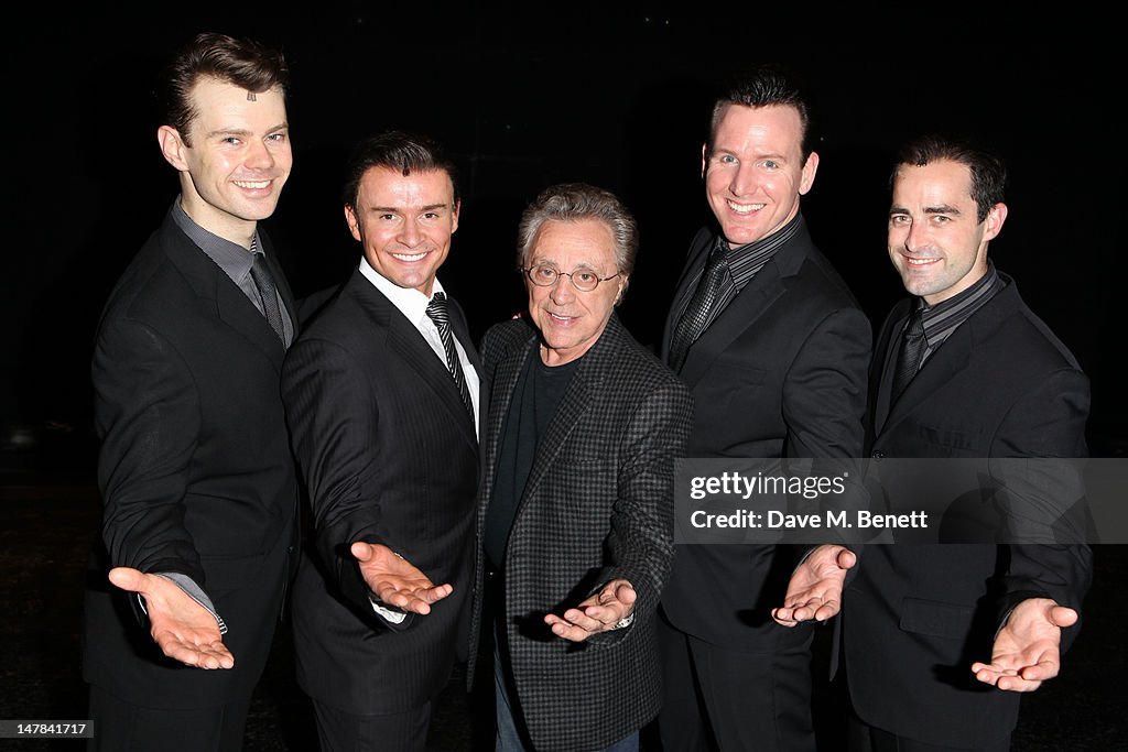 Frankie Valli Visits The Cast of "Jersey Boys"