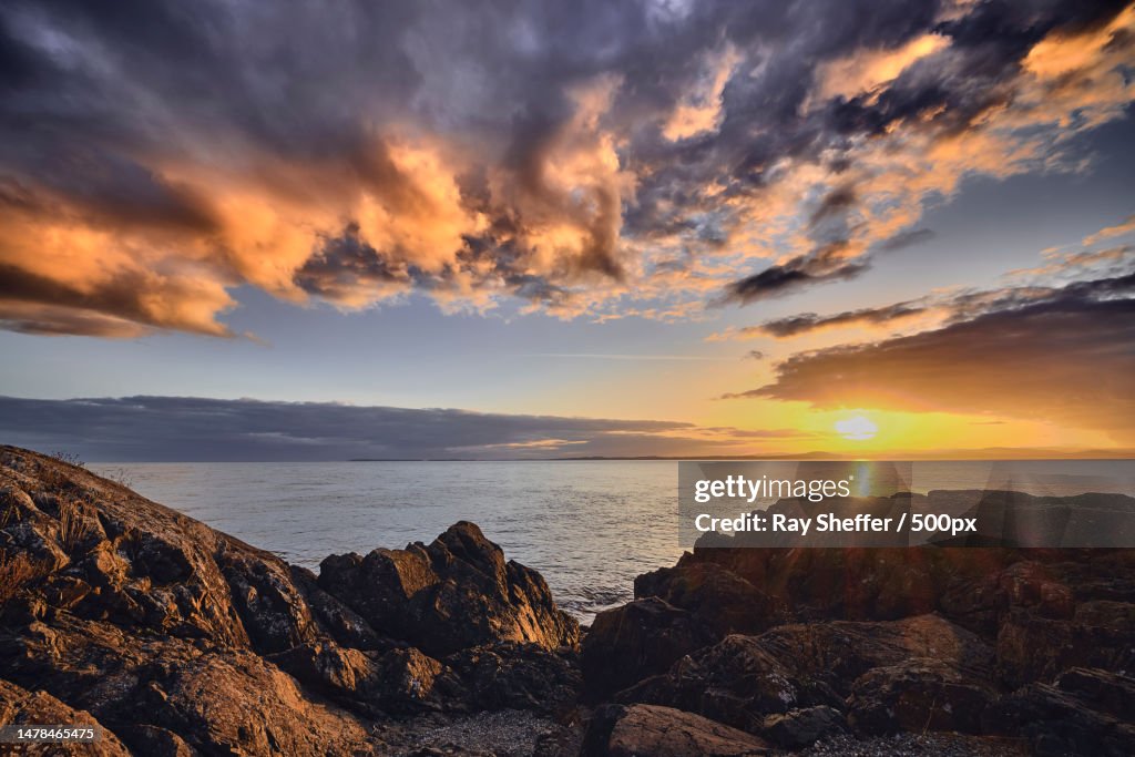 Scenic view of sea against sky during sunset,Friday Harbor,Washington,United States,USA