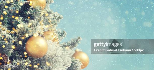 close-up of christmas decoration,romania - magie de noel stockfoto's en -beelden