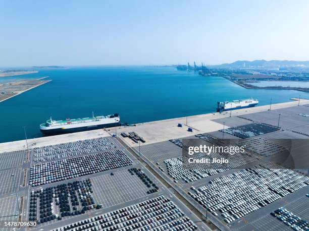 Roro Containers Roll On Roll Off Cargo Ship Photos and Premium High Res Pictures ...