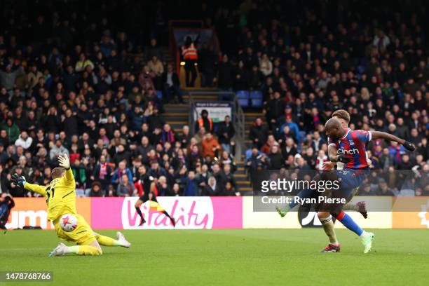Jean-Philippe Mateta of Crystal Palace scores the team's second goal during the Premier League match between Crystal Palace and Leicester City at...