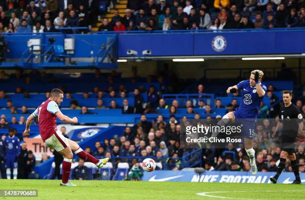 John McGinn of Aston Villa scores the team's second goal during the Premier League match between Chelsea FC and Aston Villa at Stamford Bridge on...