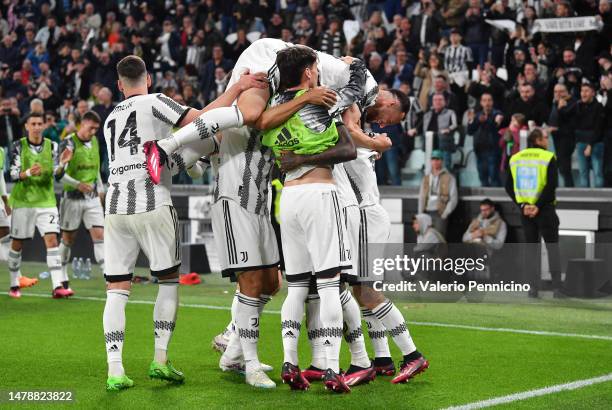 Moise Kean of Juventus celebrates with teammates after scoring the team's first goal during the Serie A match between Juventus and Hellas Verona at...