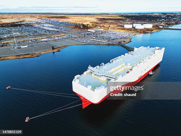 aerial view of roll on roll off ship - transportation truck stock pictures, royalty-free photos & images