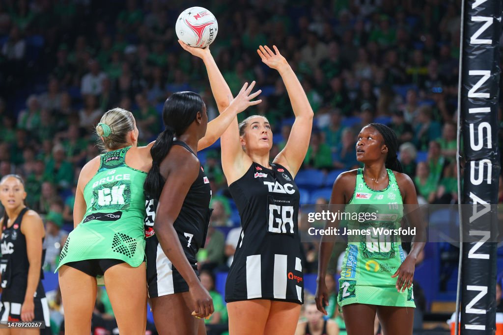 Super Netball Rd 3 - West Coast Fever v Collingwood Magpies