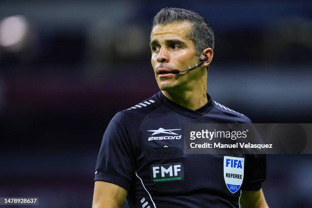 Fernando Hernández referee looks on during the 13th round match between America and Leon as part of the Torneo Clausura 2023 Liga MX at Azteca...