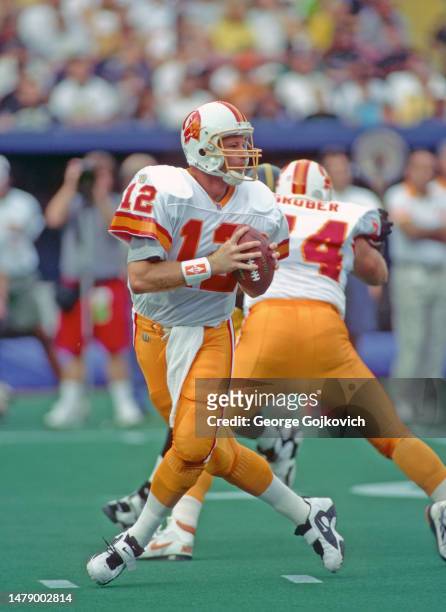 455 Tampa Bay Buccaneers Trent Dilfer Photos & High Res Pictures - Getty  Images