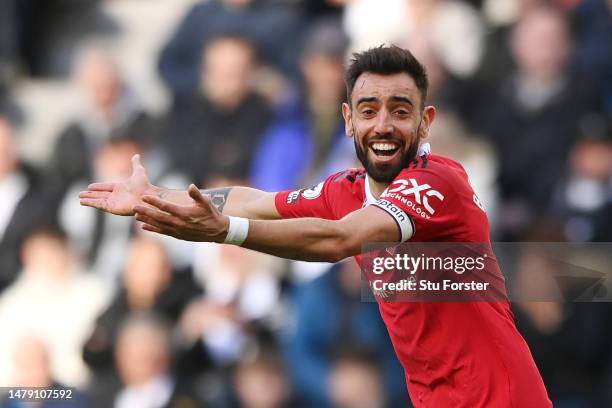 Bruno Fernandes of Manchester United reacts in frustration during the Premier League match between Newcastle United and Manchester United at St....