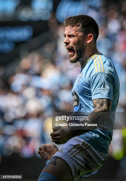 Carles Perez of RC Celta celebrates after scores the second goal during the LaLiga Santander match between RC Celta and UD Almeria at Estadio...