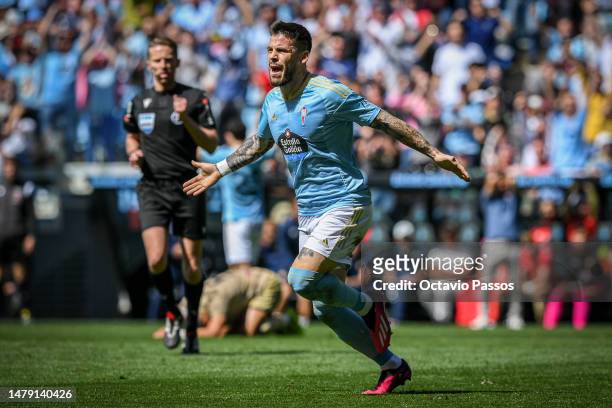 Carles Perez of RC Celta celebrates after scores the second goal during the LaLiga Santander match between RC Celta and UD Almeria at Estadio...