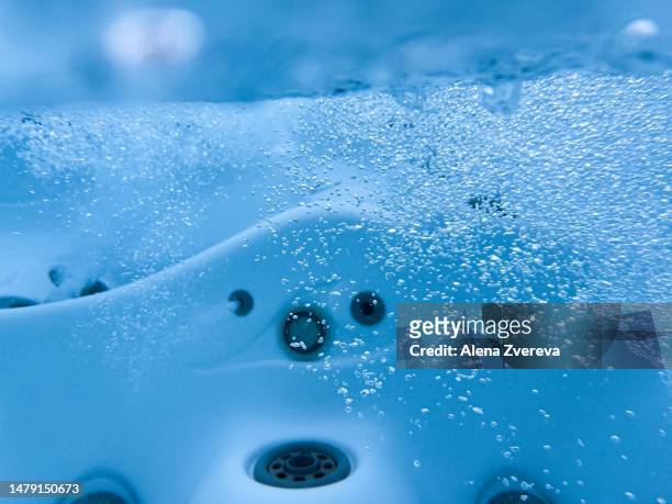 bubbles under waterline - alena zvereva stock-fotos und bilder