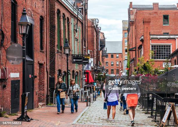 portland, maine - old port - portland maine imagens e fotografias de stock